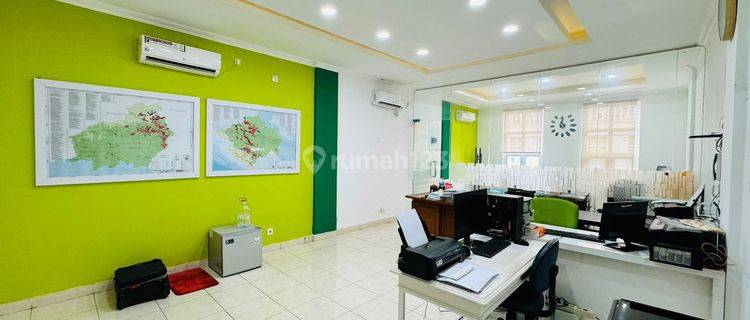 Rumah Kantor 4,5 Lantai Lokasi Strategis  1