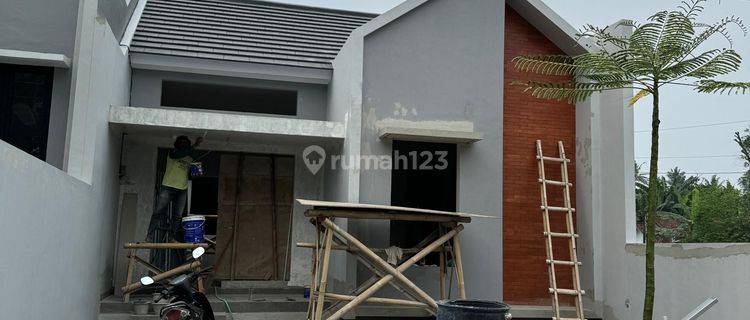 Rumah Cantik 2 Unit Dekat Pemda Sleman    1