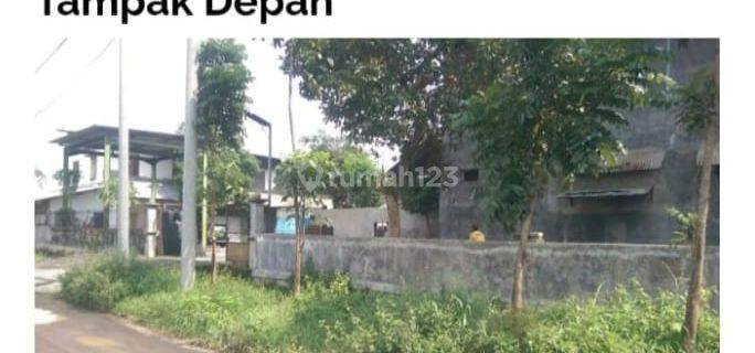 Disewakan Gudang dan Kantor Bangunan 2 Lantai Gempol Pasuruan 1