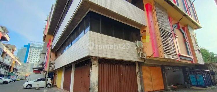 Dijual Langka Ruko Pusat Kota Surabaya Kedungdoro Full Furnished  1