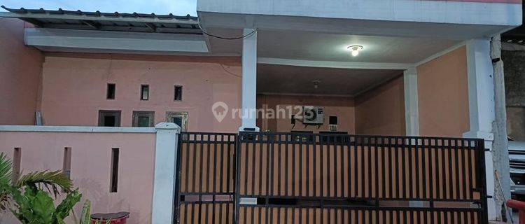 Rumah Bagus Unfurnished SHM Bekasi Utara, Bekasi C0448 1