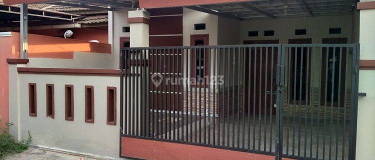 Rumah Bagus Unfurnished SHM Medan Satria, Bekasi C0419 1