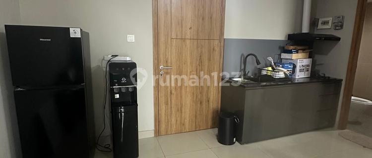 FOR SALE Gateway Park LRT City studio apartment, very strategic location. 1