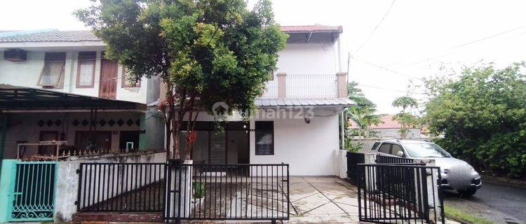 Unfurnished House Komplek Imigrasi Pondok Bambu By Travelio 1