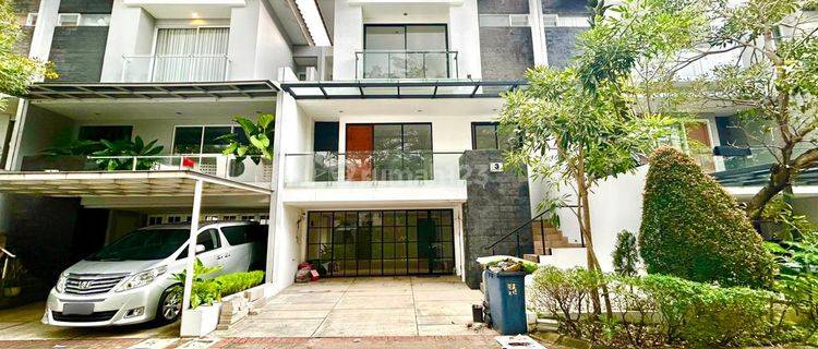 Unfurnished House Pondok Labu Green Garden By Travelio 1