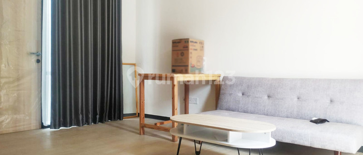 Furnished Unfurnished House Ruko 2 Lantai At Rolling Hills Karawang By Travelio 1