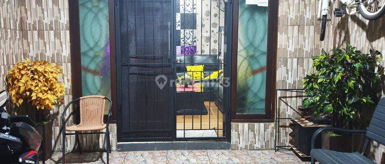 Furnished House Sumur Batu Kemayoran By Travelio 1