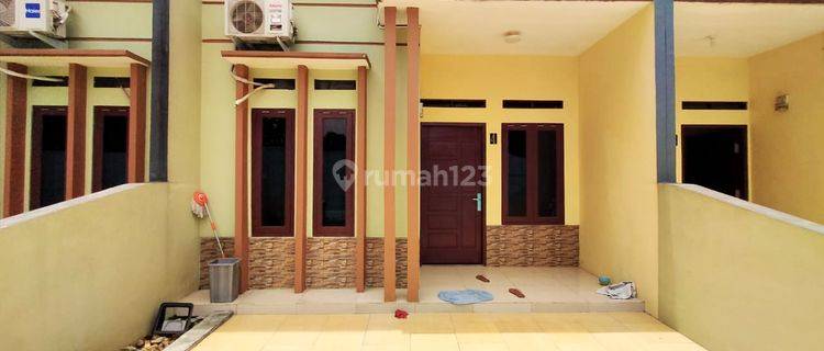 Unfurnished House At Kiaraendah Gunung Putri By Travelio 1