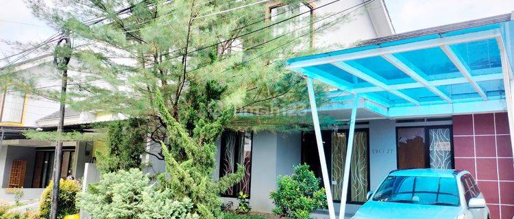 Furnished Unfurnished House At Kebun Raya Residence By Travelio 1