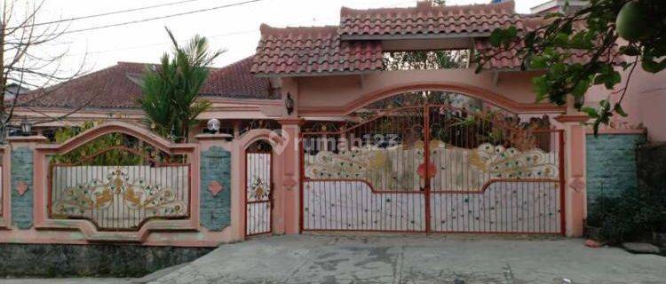 Rumah Mewah Di Goalpara 1