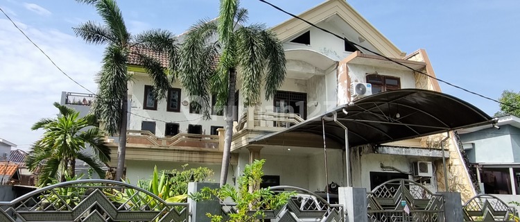 Rumah 3 Lantai di Wage Taman Sidoarjo 1