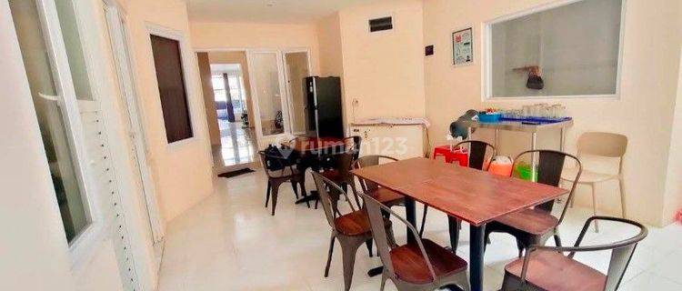 Kost Aktif 2 Lantai di Sutorejo Utara Baru , Surabaya  1