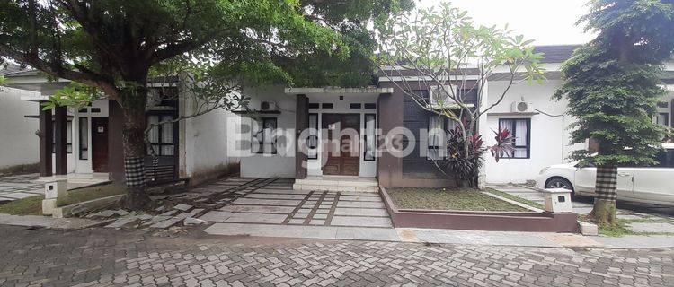 VILLA BALIVIEW SUDIRMAN 1