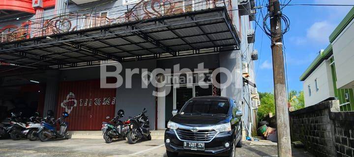 Ruko Cantik 2 Pintu dan 4 Lantai Siap Pakai di Pusat Kota 1