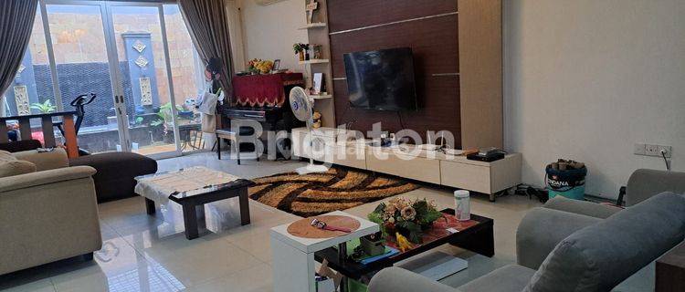 Rumah Mewah Full Furnished Grand City 1