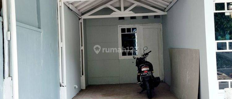 Rumah sewa Cocok Buat Usaha Atau Kantor di Jalan Ramai   1