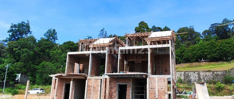 Rumah Sukajadi View Golf 1