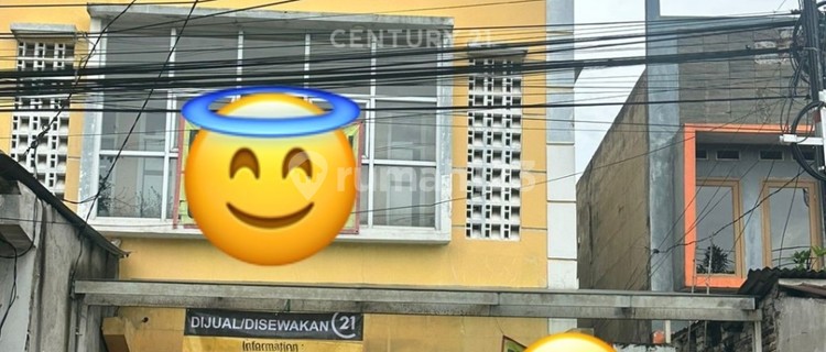 Strategic Shop House on Main Road Cipocok Suitable for Business 1