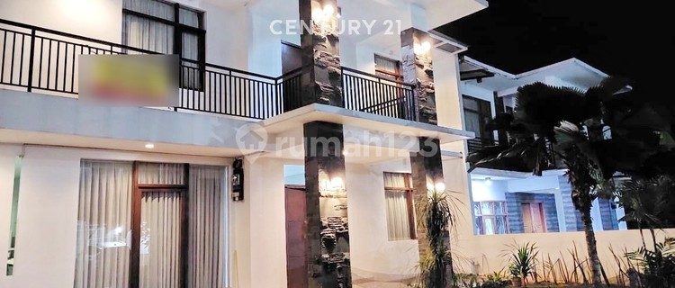 Hunian Exclusive Furnish Palm Hills 3 Lantai 1