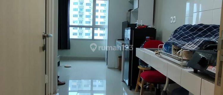 Apartmen The Springlake Summarecon Bekasi Full Furnished 1