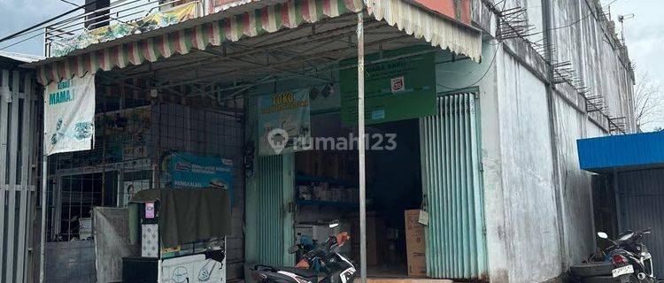 Dijual Cepat Ruko 2 Lantai Siap Pakai Kapuas, Kalimantan Tengah 1