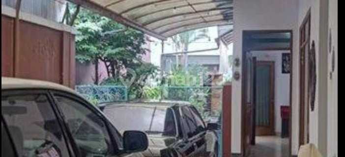 Sewa Rumah Strategis Usaha di Gatot Subroto Mainroad Bandung 1
