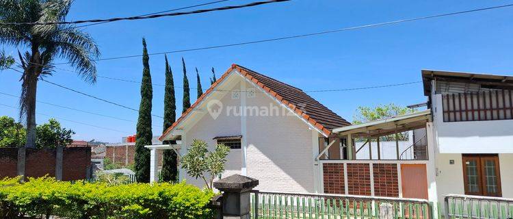 Kontrakan Rumah Asri Di Jl.jaya Giri Lembang Dekat Rm Mandarin 1