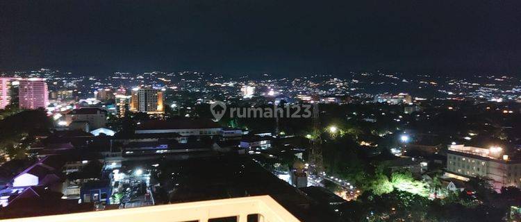 Apartemen Lux Full Furnish 3 BR di El Royale Merdeka Bandung 1