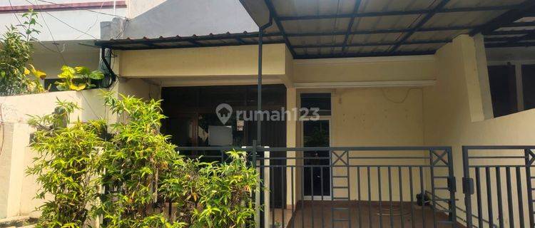 Disewakan Rumah Siap Huni Ditaman Buaran Indah ,duren Sawit,jaktim 1