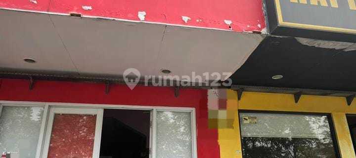 For rent: 2 adjacent shophouses in Azores, Banjar Wijaya 1