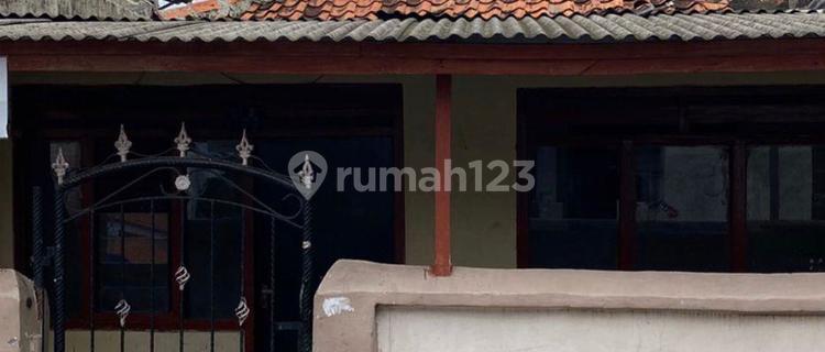 Dijual Cepat Rumah Lokasi Strategis Sukasari Tangerang 1