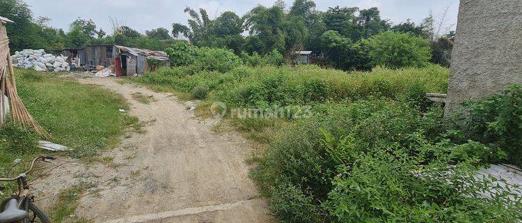 Tanah Dengan Tempat Usaha Di Watubelah, Cirebon 1