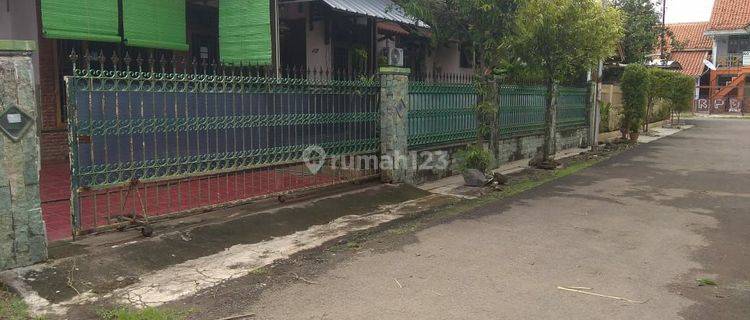 Rumah Posisi Strategis di Pusat Kota Cirebon 1