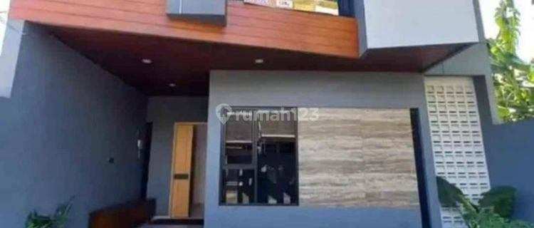 PERUMAHAN KEKINIAN MODERN DI TENGAH KOTA SIAP PAKAI 1