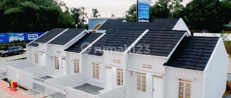 Subsidiary House in Pegandon Kendal Free Fence with Luxury Specifications 1