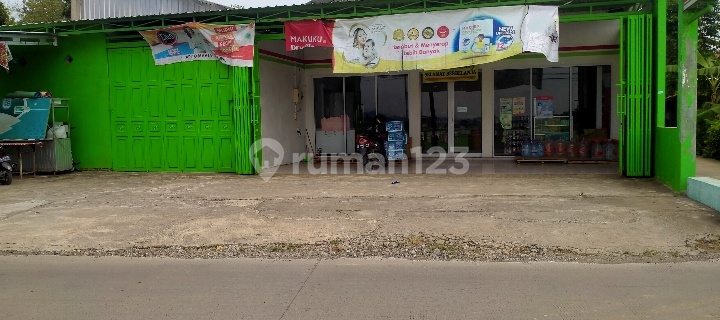 Former Minimarket Shop and Warehouse in Dempelrejo, Ngampel, Kendal 1