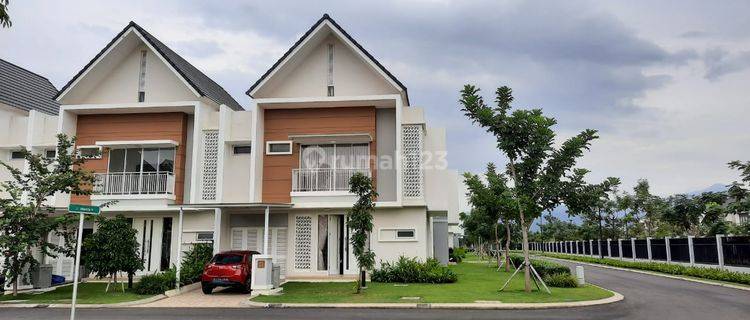 Rumah 2 Lantai Modern Minimalis Siap Huni Summarecon Bandung 1