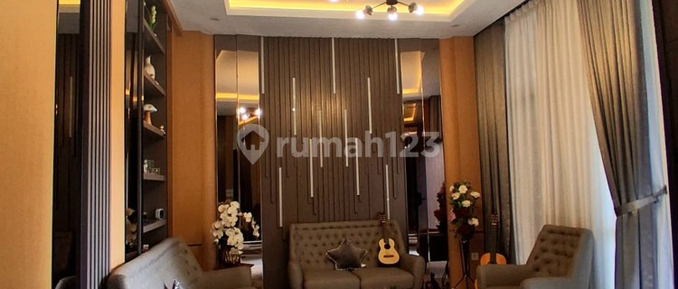 Super Luxurious Very Beautiful House Cluster Emily Summarecon Bandung 1