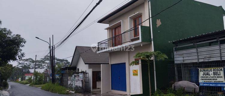 Disewakan Rumah Pinggir Jalan Lojajar Sinduharjo Ngaglik Sleman 1