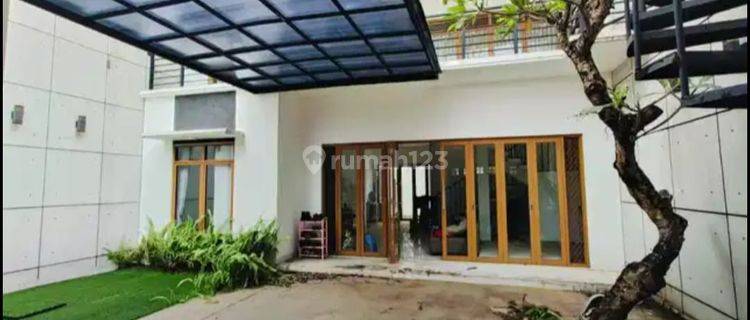 Rumah Mewah 2 Lantai di Cluster Grand Depok City Furnished 1