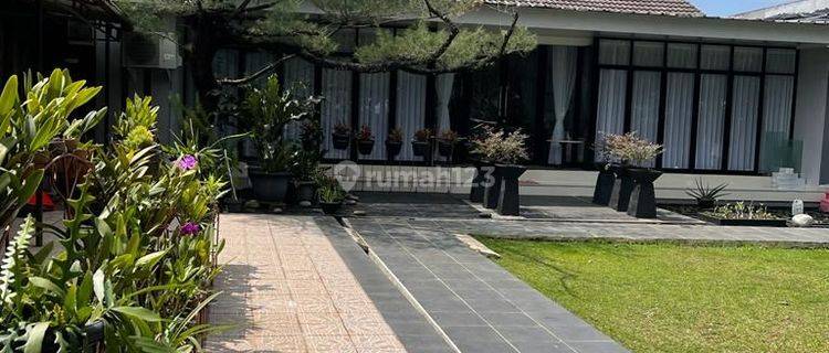 Dijual Rumah nyaman rasa Villa di BSD, tanah luas dan sejuk 1