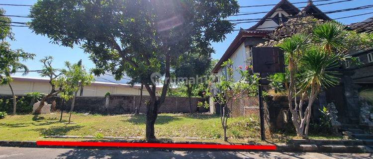 Land in a 160 m² complex in Sesetan, Denpasar  1