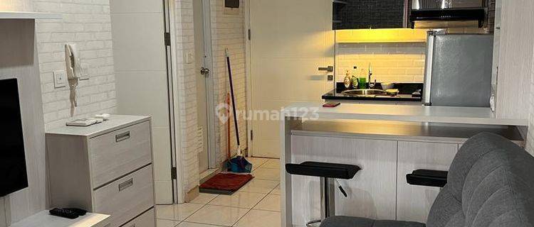 Disewakan Apartemen di Lantai 2 Springlake Summarecon Bekasi Tower Davalia 1