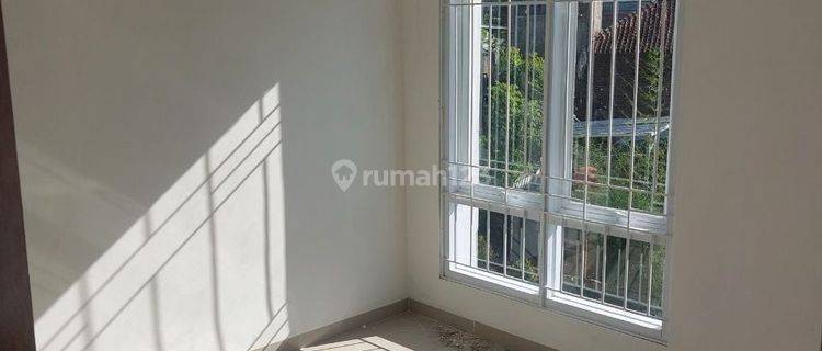 Rumah 2 Lantai SHM Di Cikutra, BOJONGKONENG  1