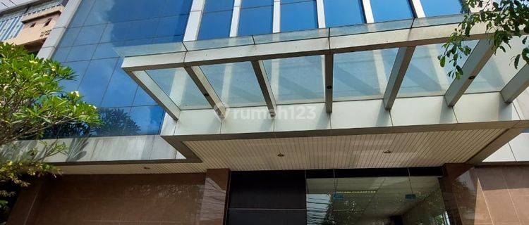 Dijual Gedung Baru 6,5 Lantai Cocok Untuk Kantor di Jakarta Pusat 1