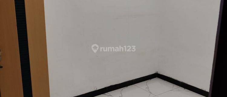 Rumah Cemara Asri Hadap Timur Bagus 1