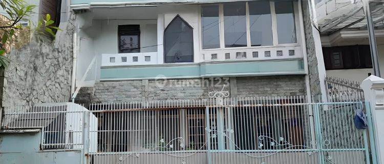 Rumah 3 Lantai Potensi Income Semi Furnish Kos Kosan Kelapa Lilin 1