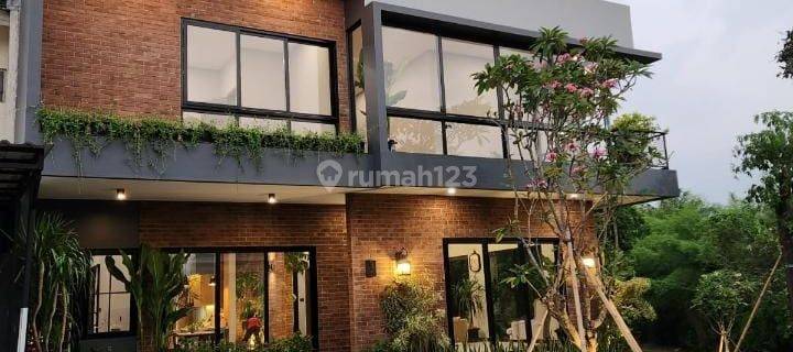 Brand New House 2,5 Lantai, Ada Sisa Tanah, Ada Ac Dan Rooftop 1