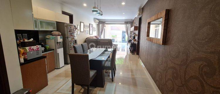 Dijual Rumah Cantik Furnished Siap Huni di The Icon Bsd 1