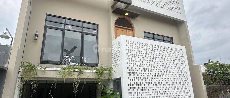 Rumah 3 Lantai Dijual di Jogja Harga Dibawah 3 M Full Furnished Area Palagan 1